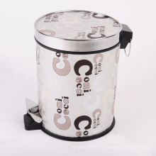 Silber Leder Covered Englisch Alphabet Muster Fußpedal Dustbin (A12-1901M)